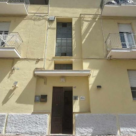 Appartement Barnet House Lamezia à Lamezia Terme Extérieur photo